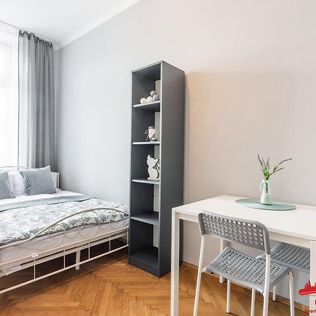 Rooms Nearto Main Square Краков Экстерьер фото