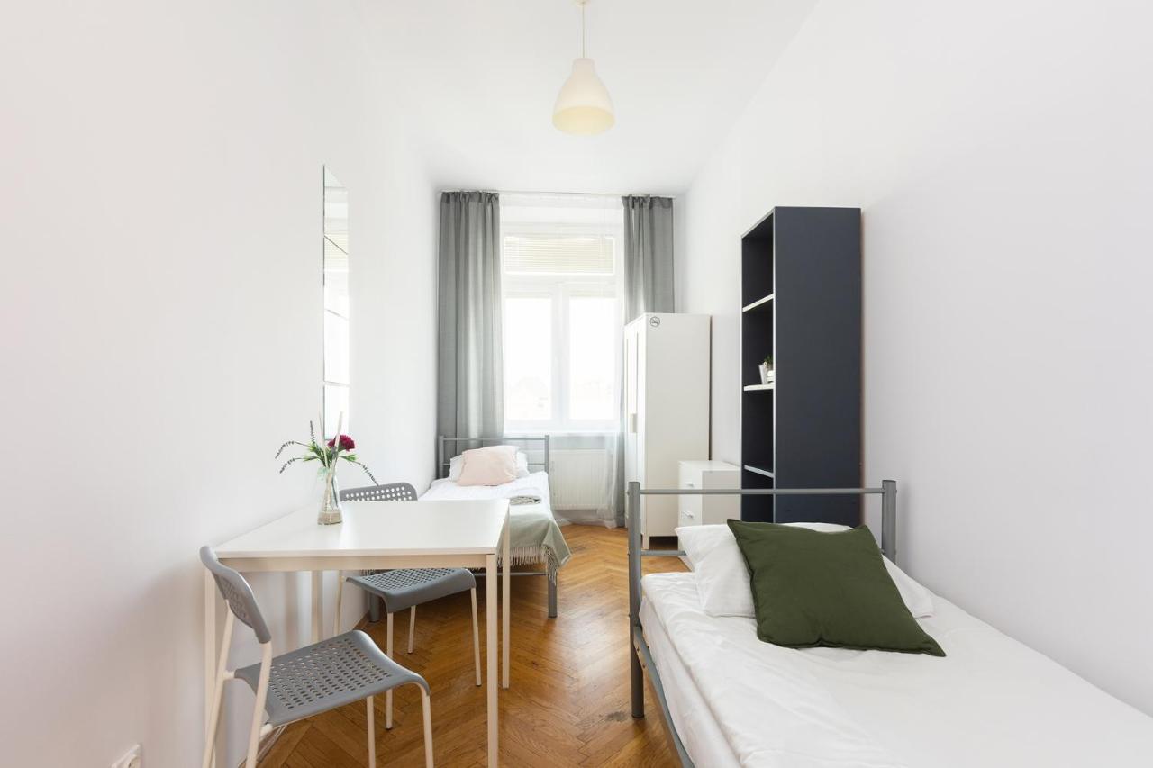 Rooms Nearto Main Square Краков Экстерьер фото