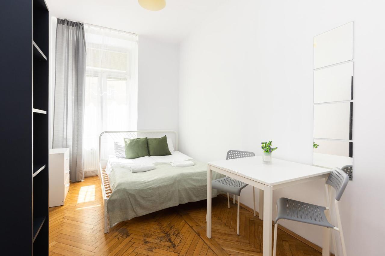 Rooms Nearto Main Square Краков Экстерьер фото